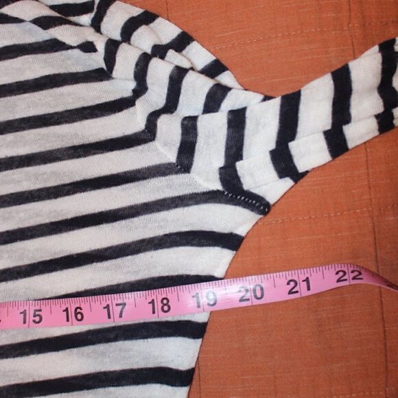 Alexander Wang Black & White Striped Long Sleeve Round Neck Blouse Women's SZ S - Picture 10 of 11
